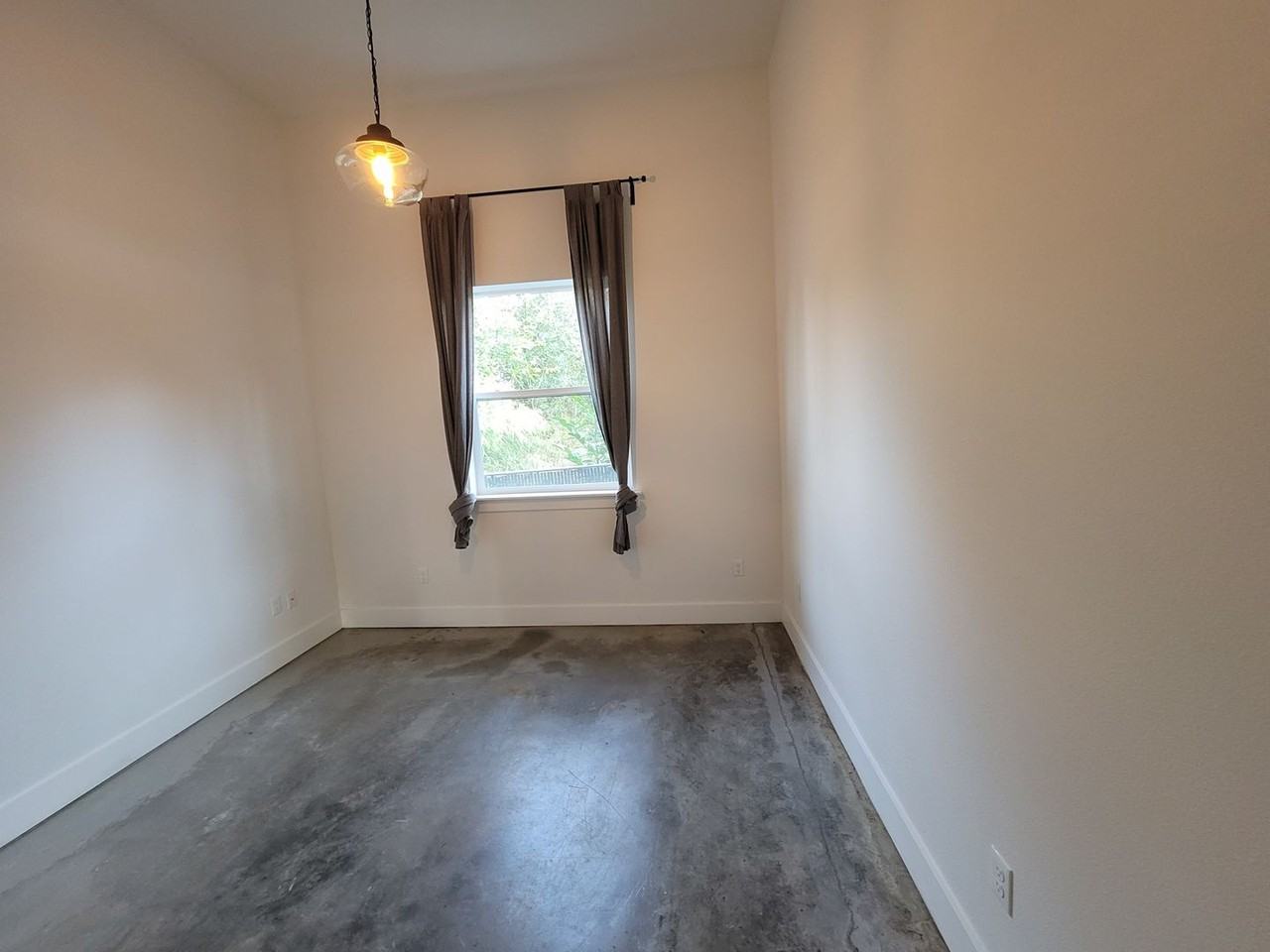 7008 Ne Rodney Ct - Photo 7 of 19