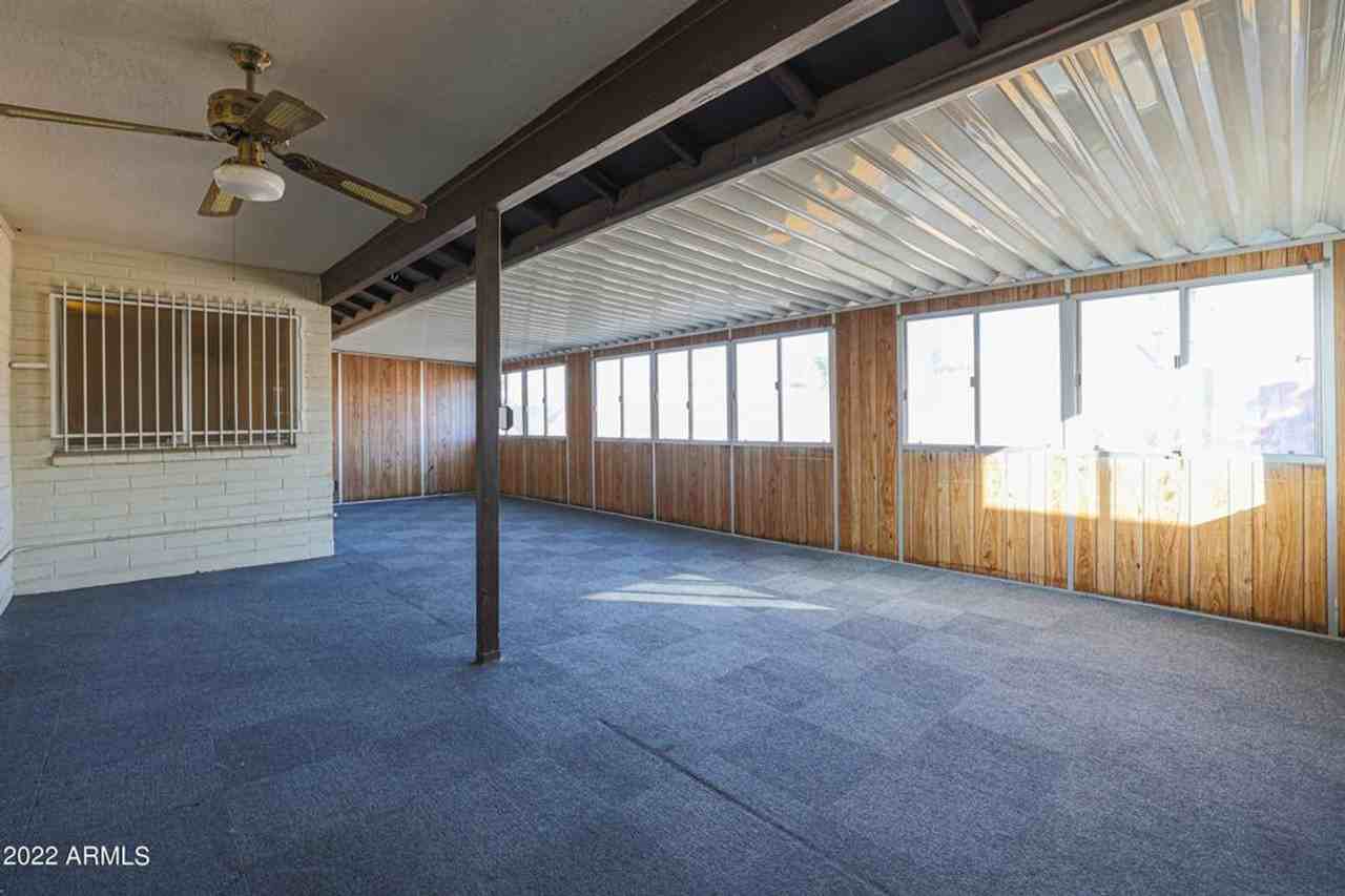 10413 W Butler Dr - Photo 3 of 20