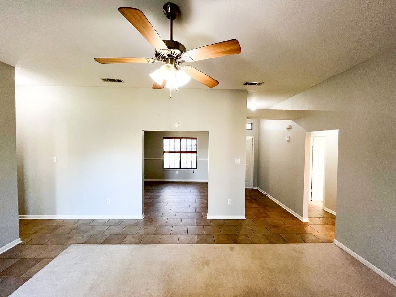 4505 Bluestem Ln - Photo 7 of 43