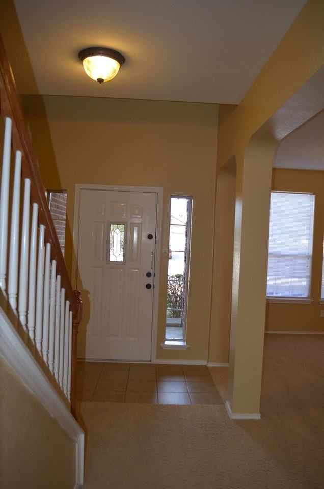 6206 Charlotte Ln - Photo 3 of 50