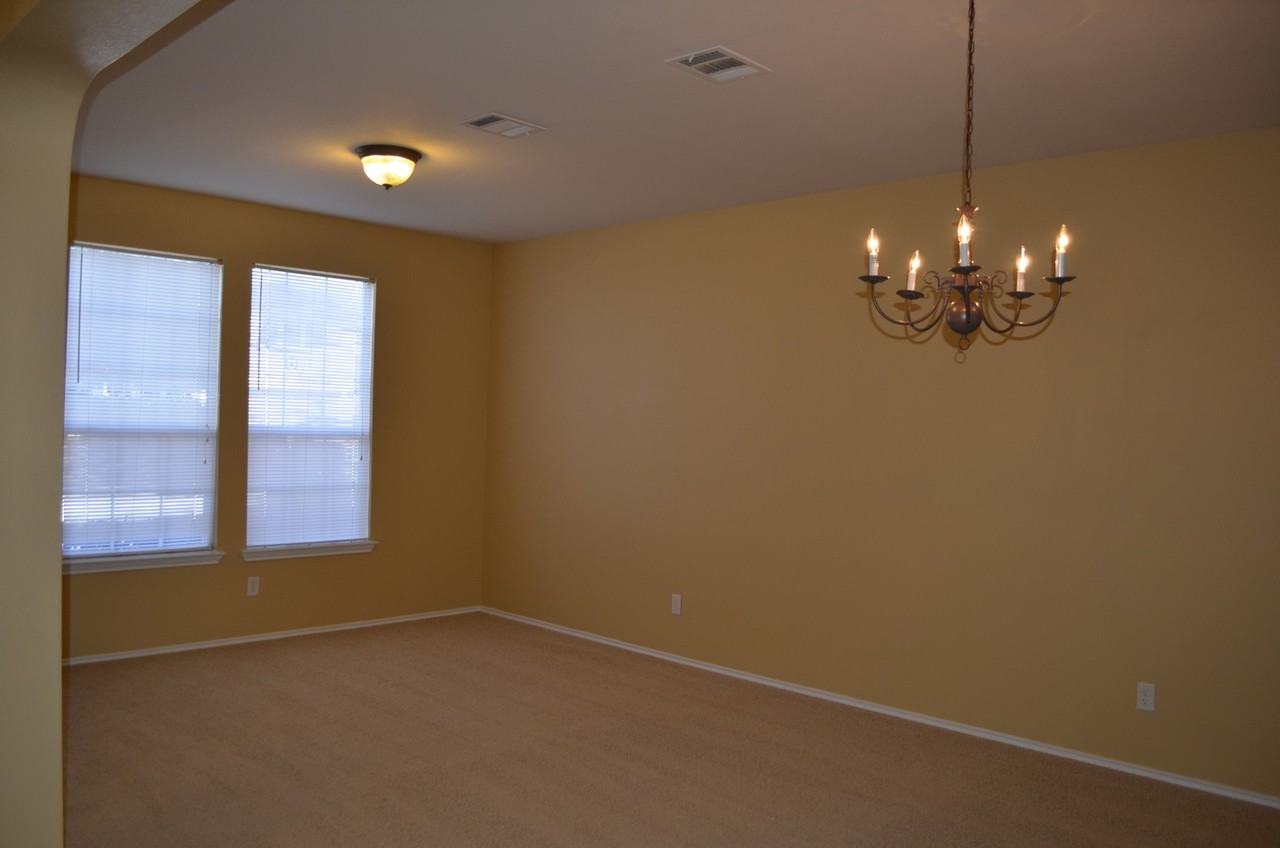 6206 Charlotte Ln - Photo 5 of 50