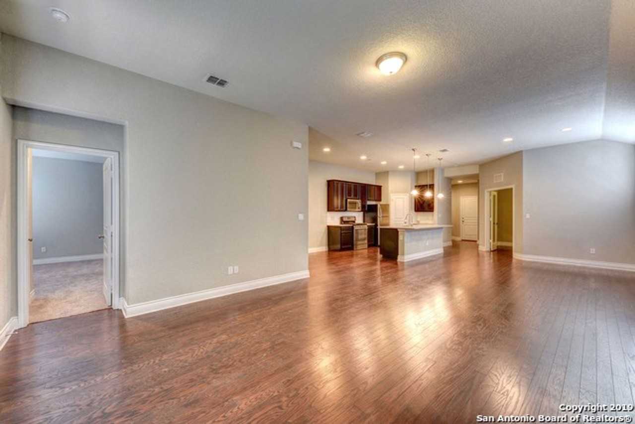 27411 Rio Bnd - Photo 6 of 22