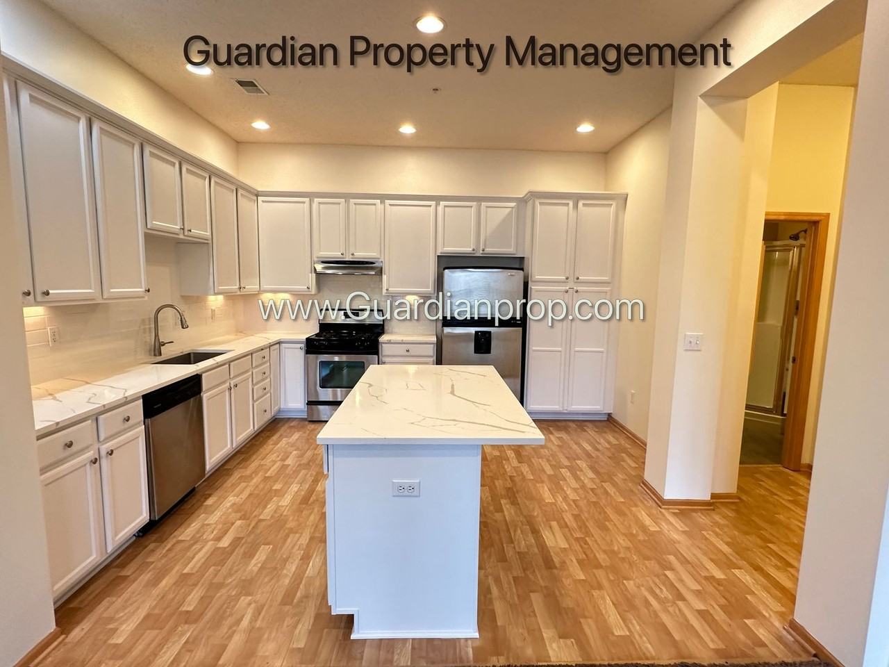 3712 Wooddale Ave S #12 - Photo 6 of 26