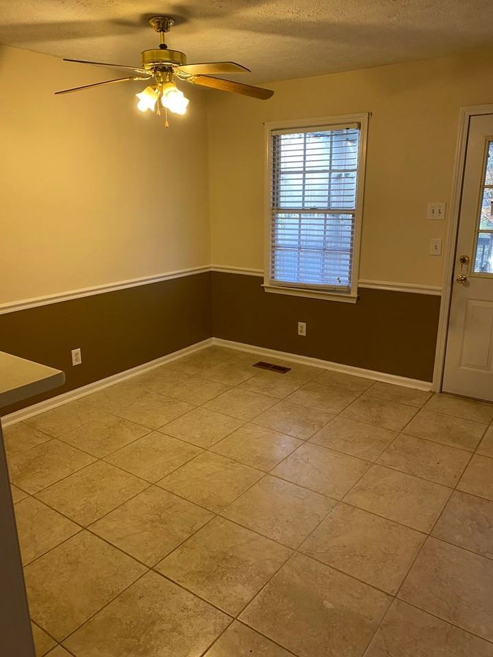 120 Bond Way - Photo 7 of 23