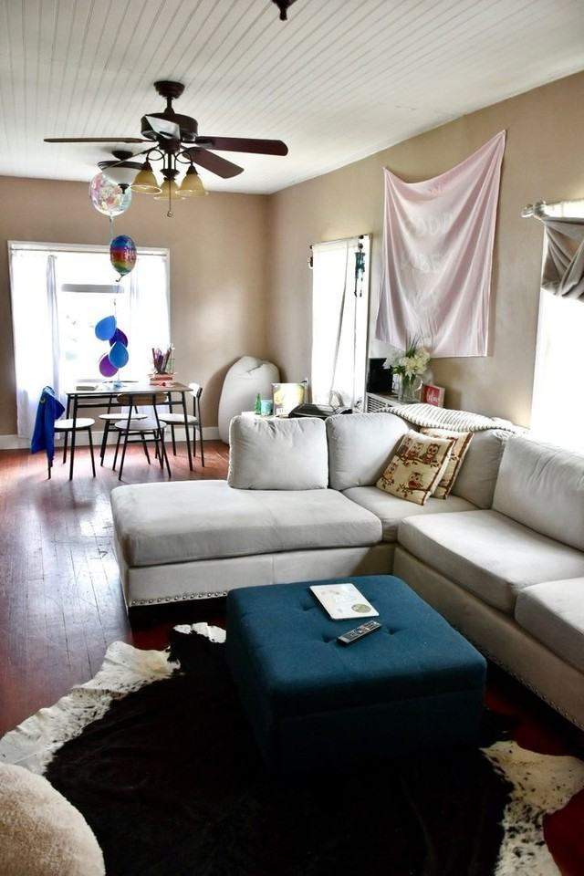 330 N Shaffer St - Photo 5 of 29