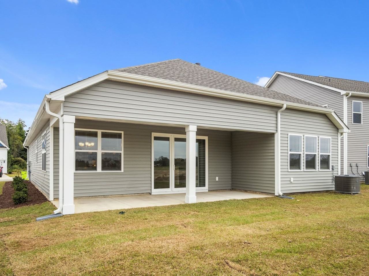 509 Edgewater Way - Photo 7 of 49