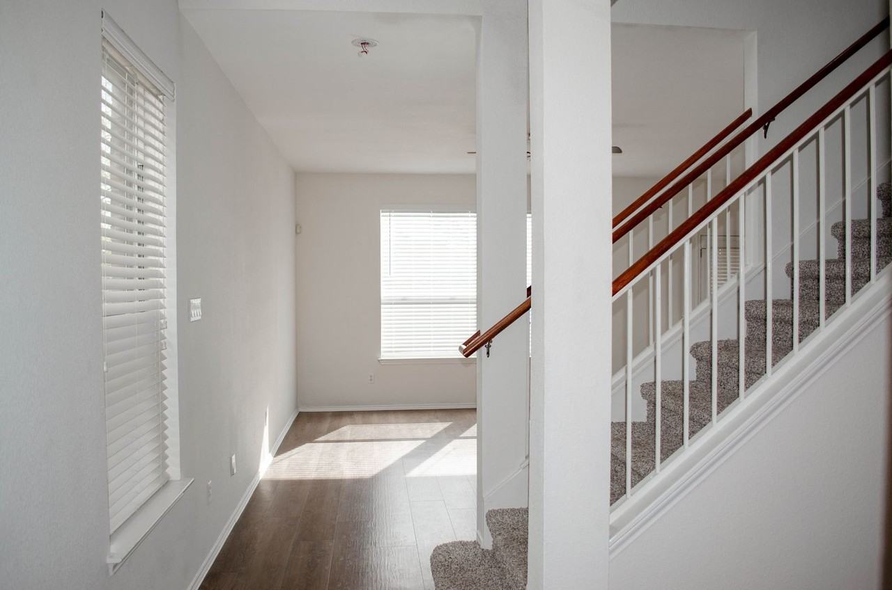 14213 Willow Tank Dr - Photo 3 of 31