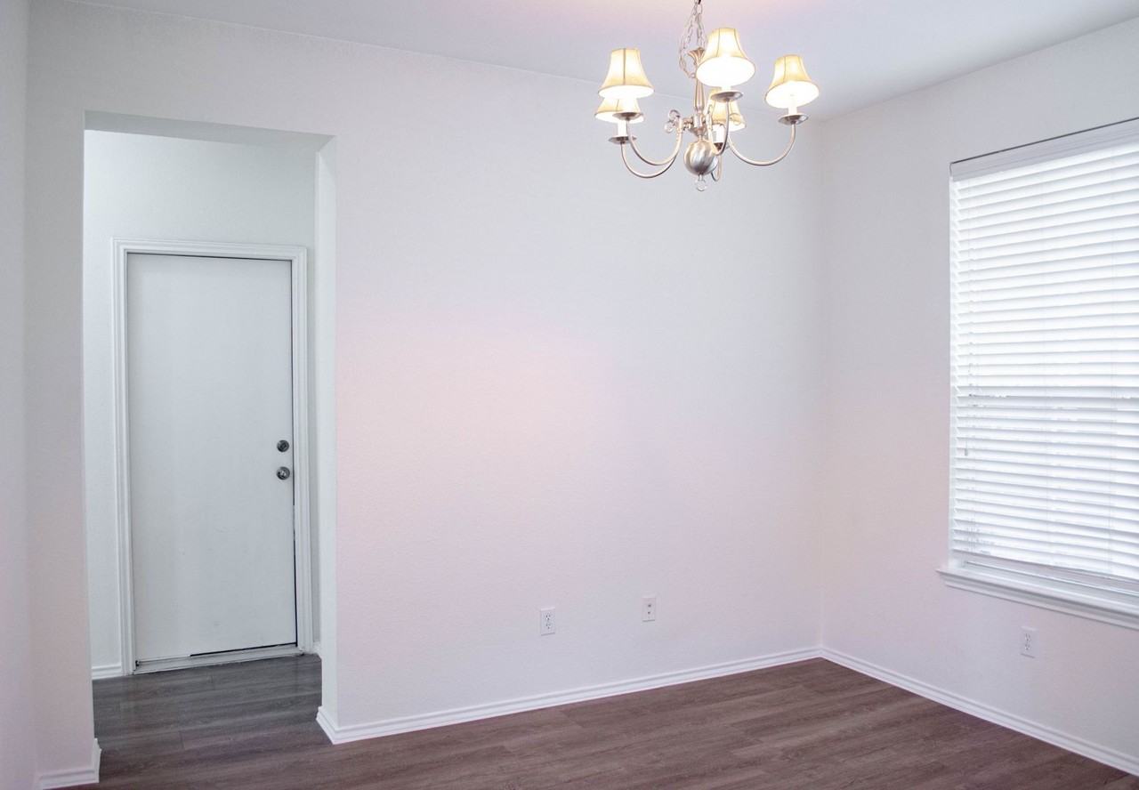 14213 Willow Tank Dr - Photo 4 of 31