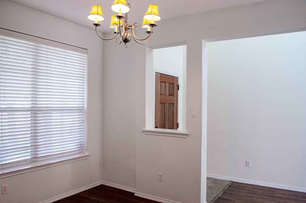 14213 Willow Tank Dr - Photo 5 of 31