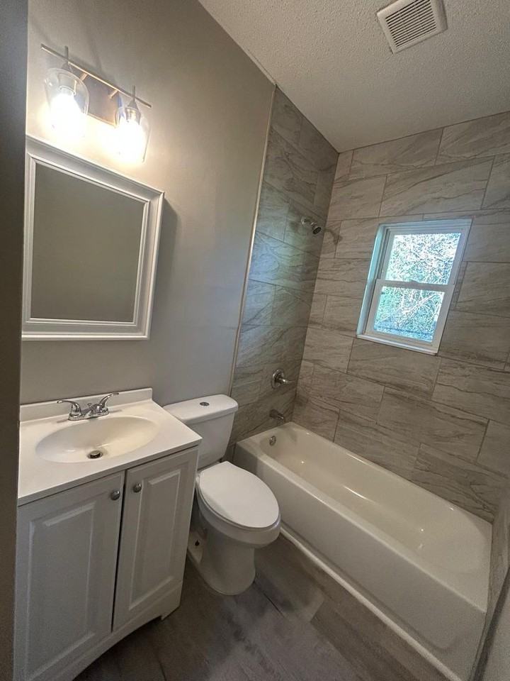 2227 Waites Rd - Photo 6 of 15