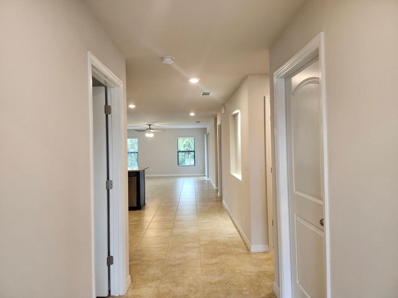 2210 Ne 23rd Pl - Photo 3 of 22