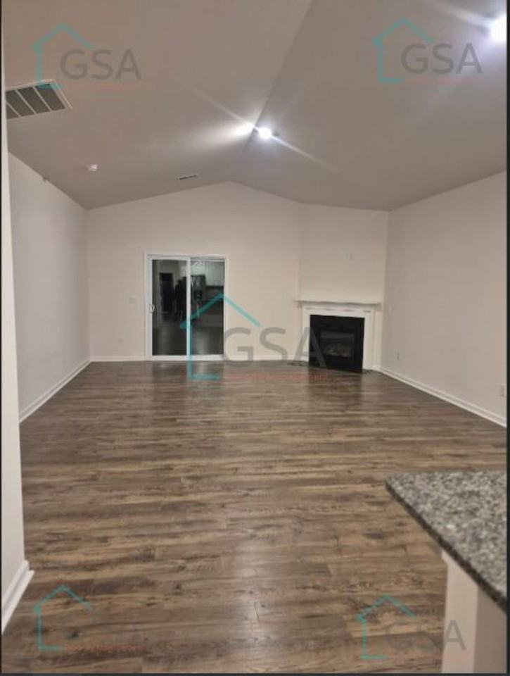 59 Oak Edge Ln - Photo 2 of 14