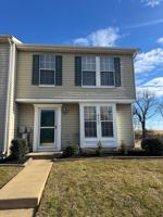 featured image of 962 Gainsborough Ct