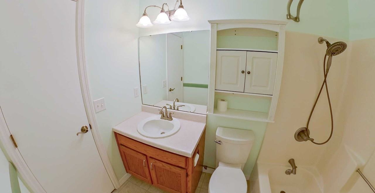 2487 Brookfield Dr - Photo 5 of 12