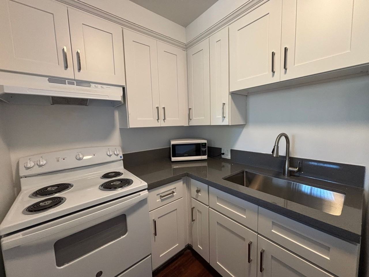 Oakland Ave 650- Hillsides - Photo 6 of 33