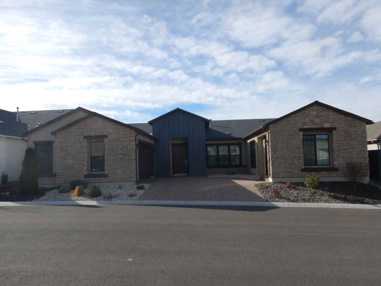 12039 Babbling Brook St - Photo 2 of 9