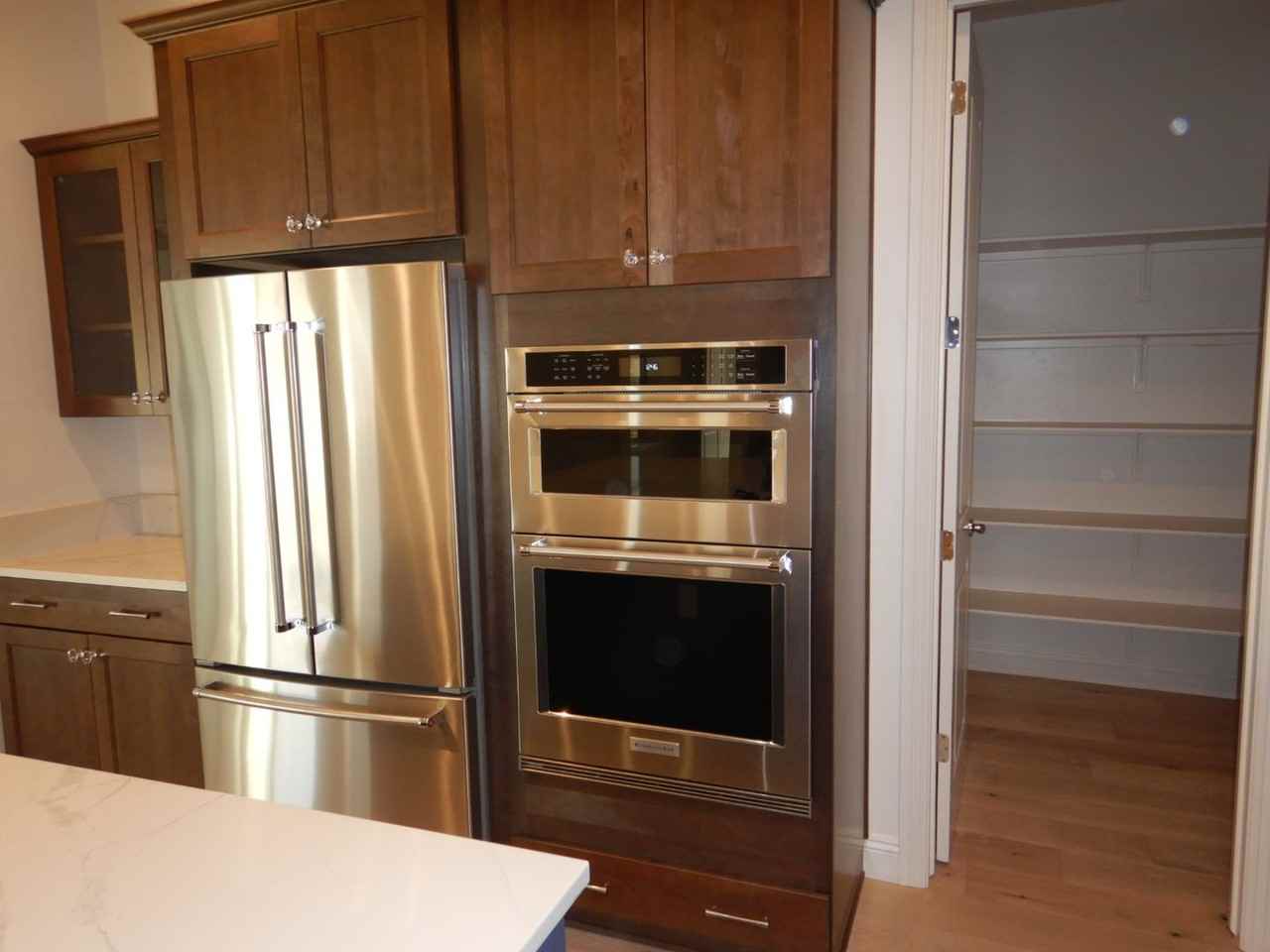 12039 Babbling Brook St - Photo 4 of 9