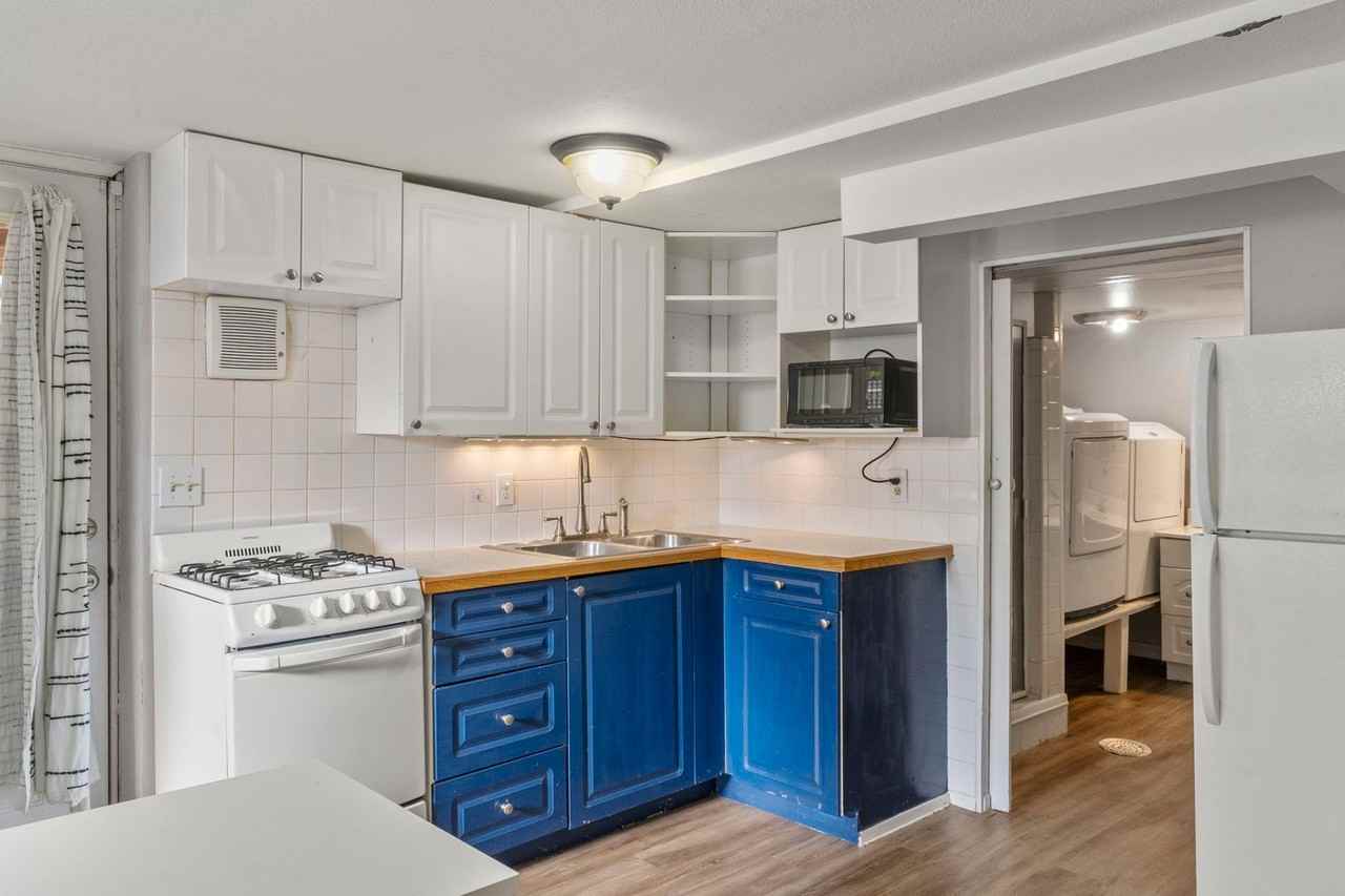 2255 S Gilpin St - Photo 7 of 26