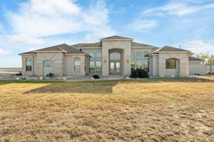 1912 San Pedro Dr - Photo 1 of 1