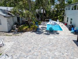 featured image of 158 17th Ave Se