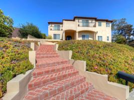 featured image of 104 Avenida Caballeros