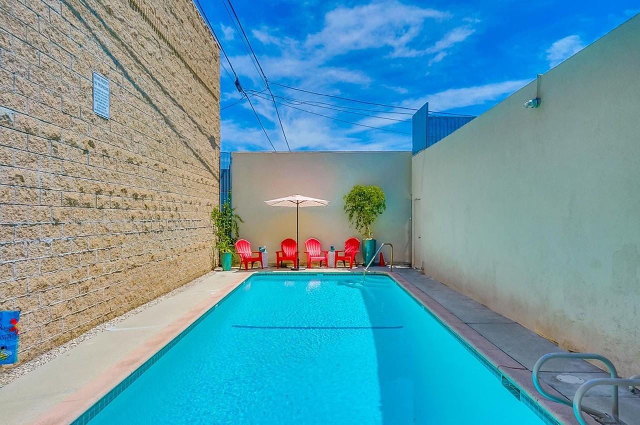 435 W. Regent St - Photo 3 of 5