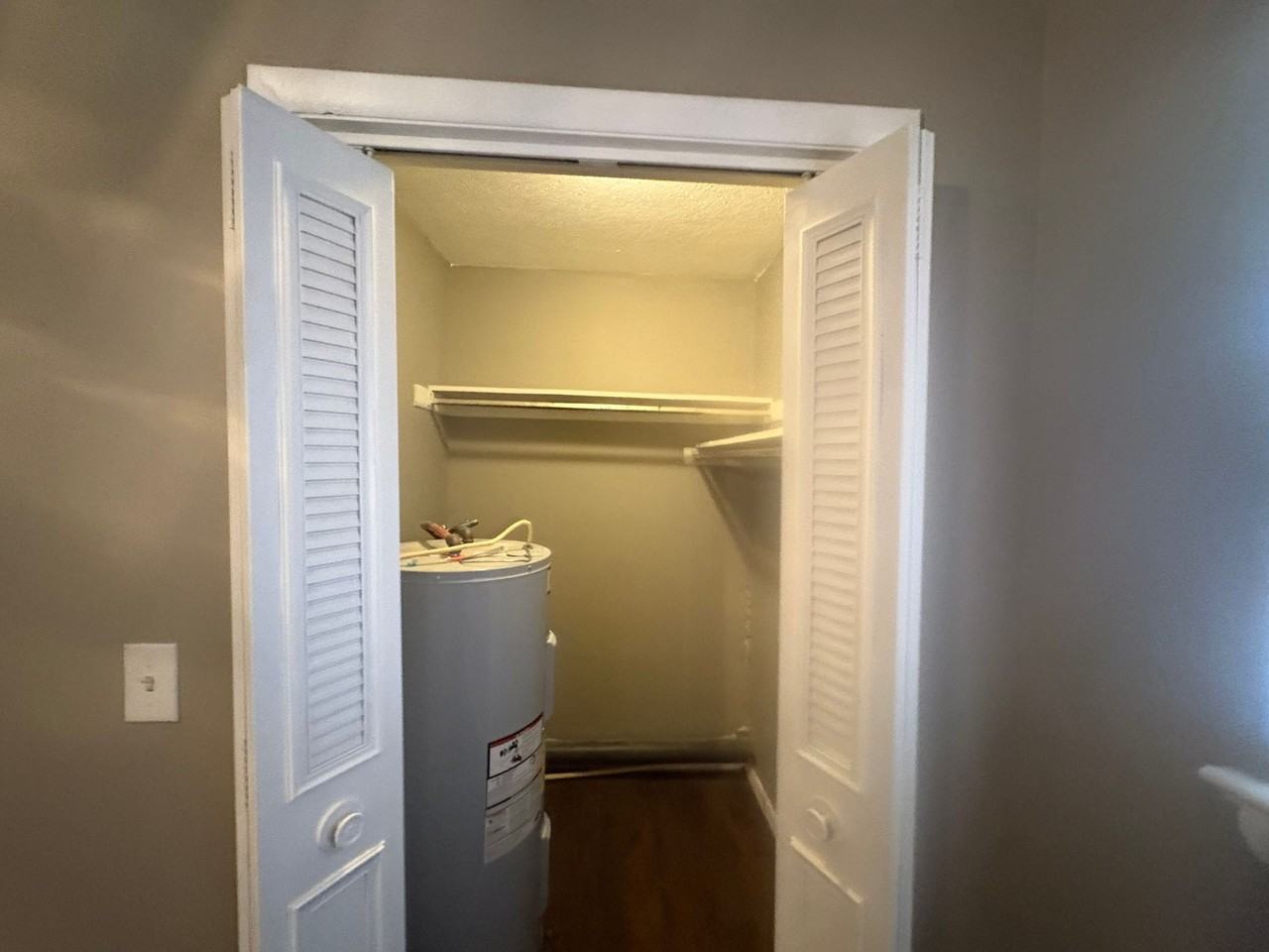 77 Dolphin Ln - Photo 6 of 40