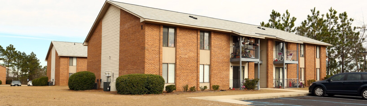 357 Community Dr #G - Photo 5 of 24