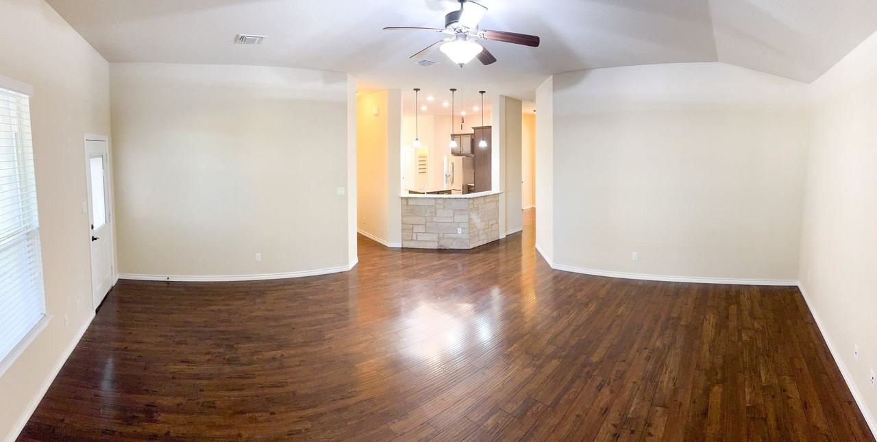 5501 Fenton Ln - Photo 5 of 31