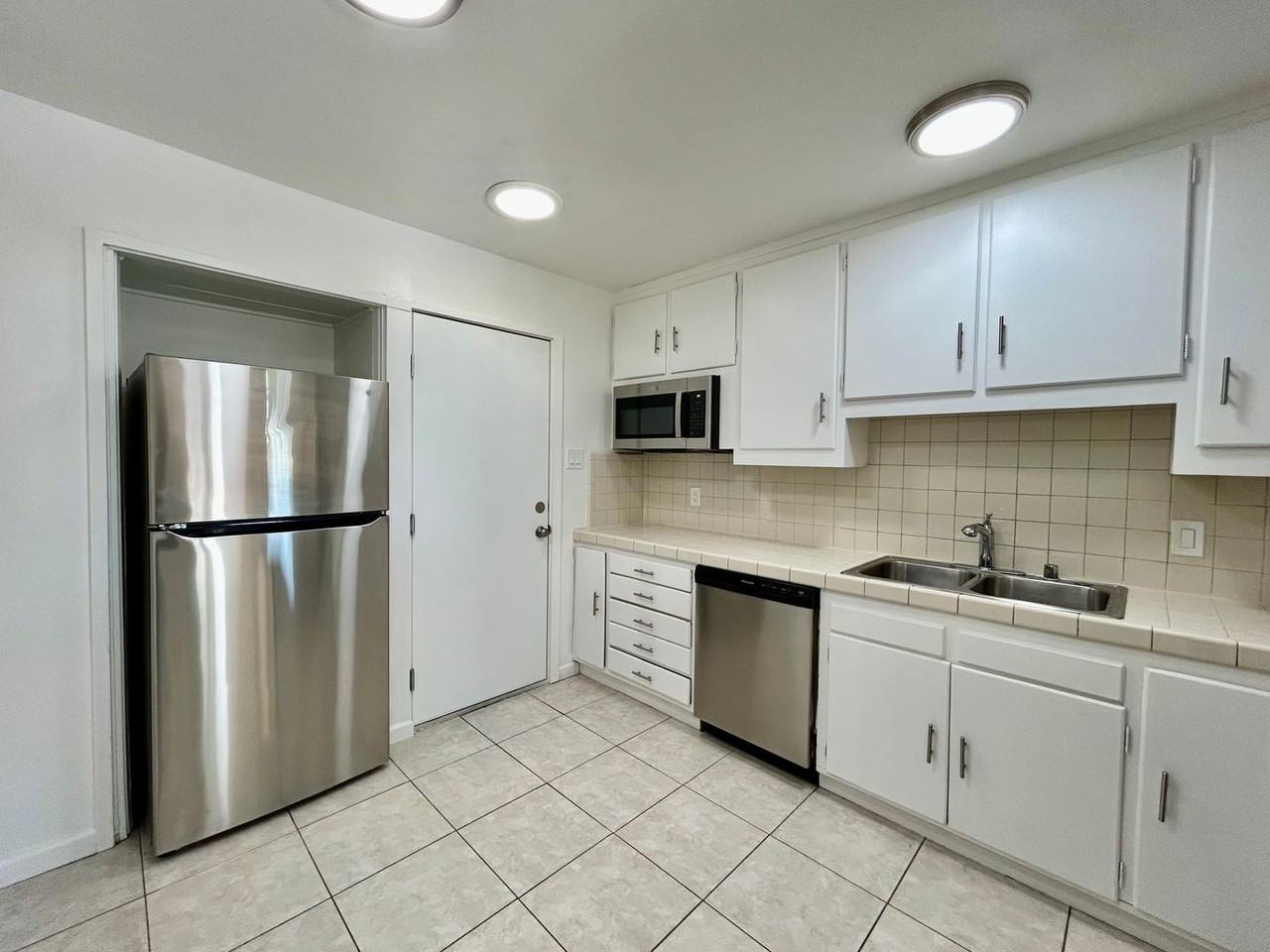 3982 Hiawatha Way - Photo 6 of 13