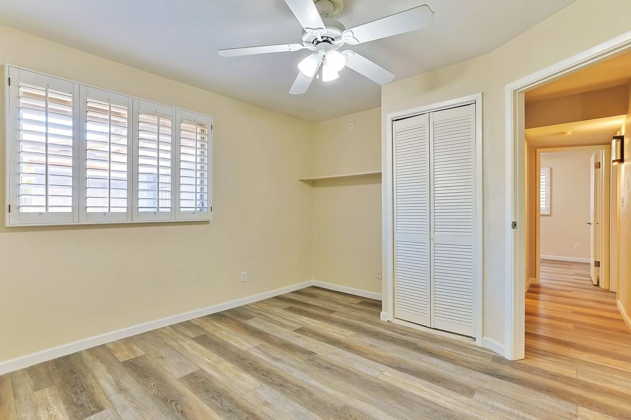 1205 E Fairmont Dr - Photo 2 of 25