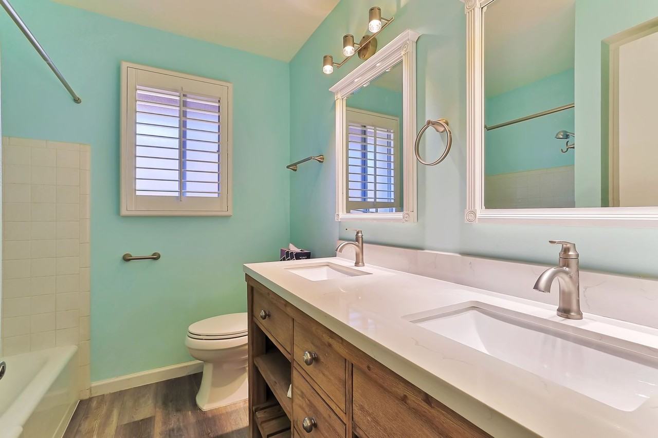 1205 E Fairmont Dr - Photo 3 of 25