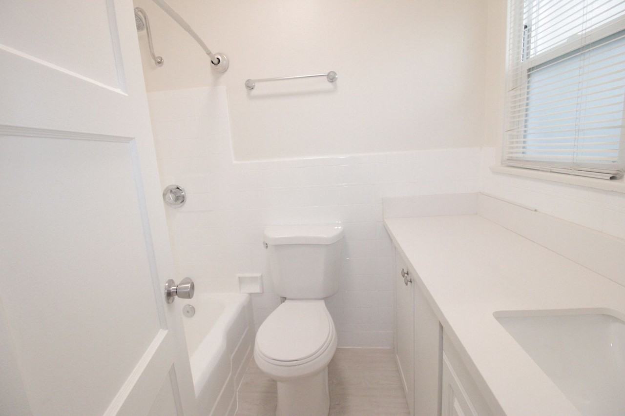 614 Hauser Blvd. - Photo 4 of 10