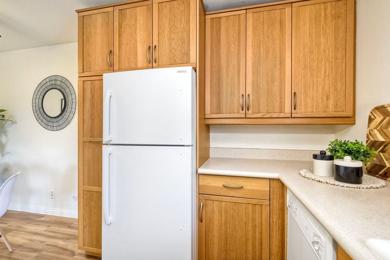 1809 Stonebrook Ln - Photo 7 of 18