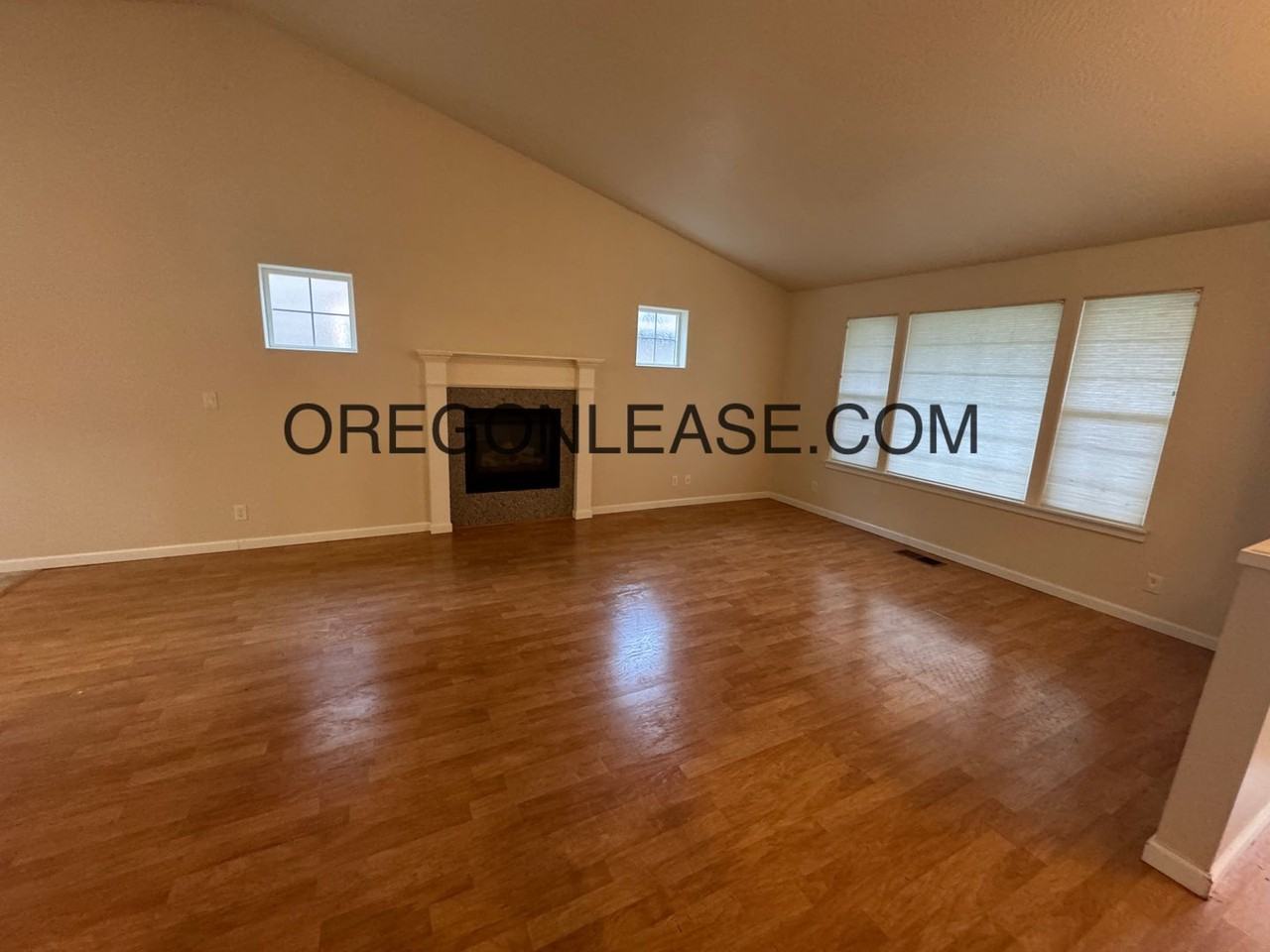 4742 Honeycomb Dr - Photo 2 of 18