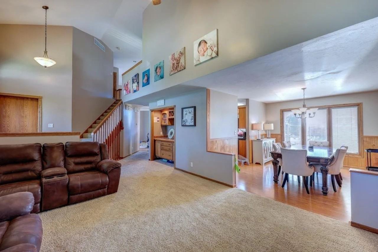 3408 Lakeshore Dr - Photo 7 of 20