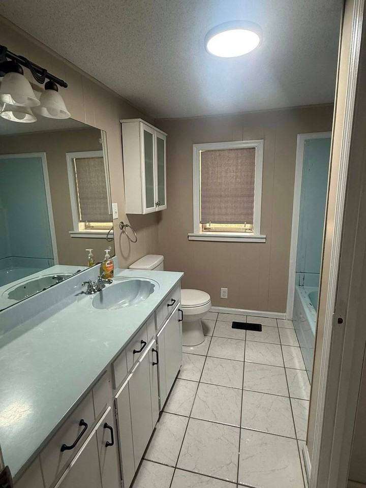 585 Pleasant Hill Rd - Photo 3 of 7