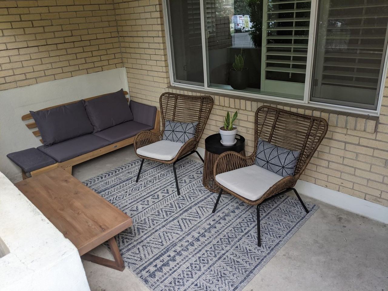 201 E 3rd Ave - Photo 2 of 38