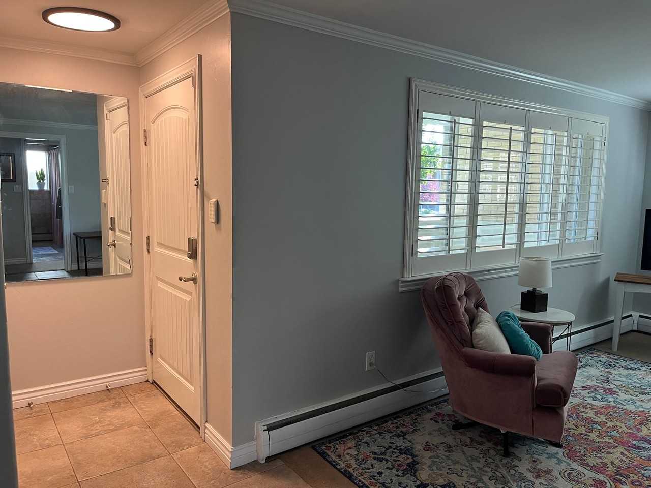 201 E 3rd Ave - Photo 6 of 38