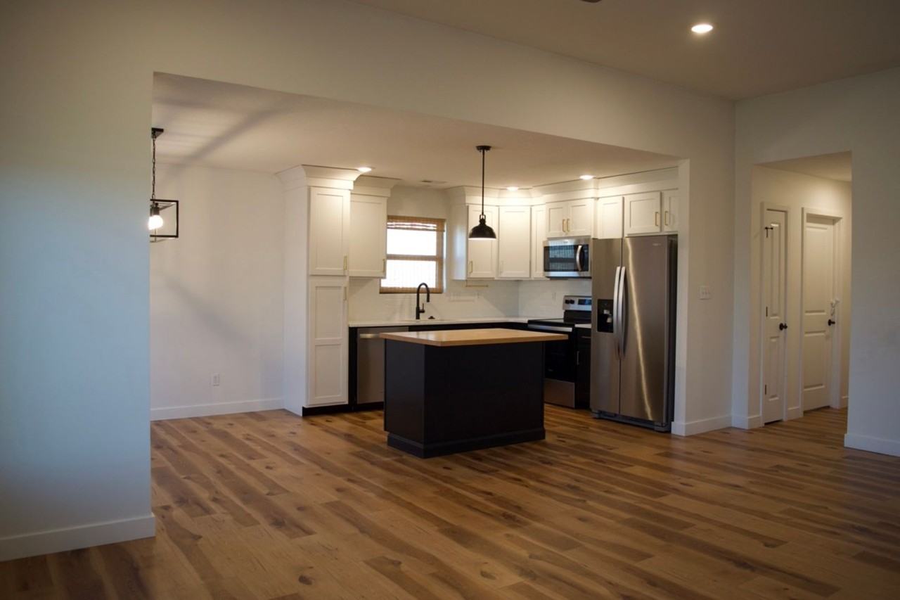 4004 Clydesdale Dr - Photo 4 of 35