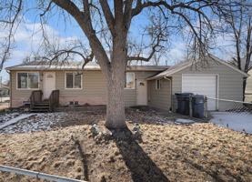 featured image of 3110 W Bear Creek Dr