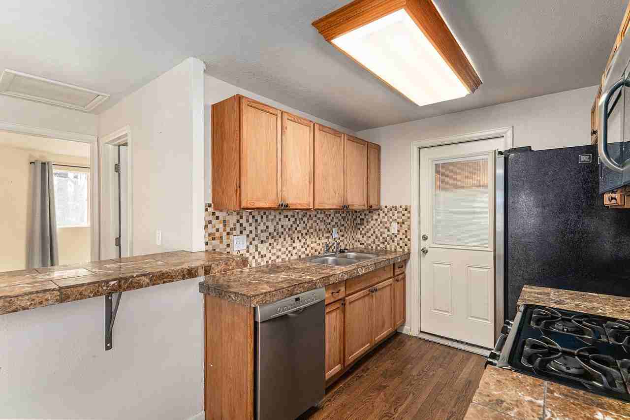 3110 W Bear Creek Dr - Photo 7 of 23