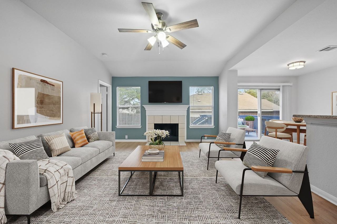 2028 Kaiser Dr - Photo 3 of 24