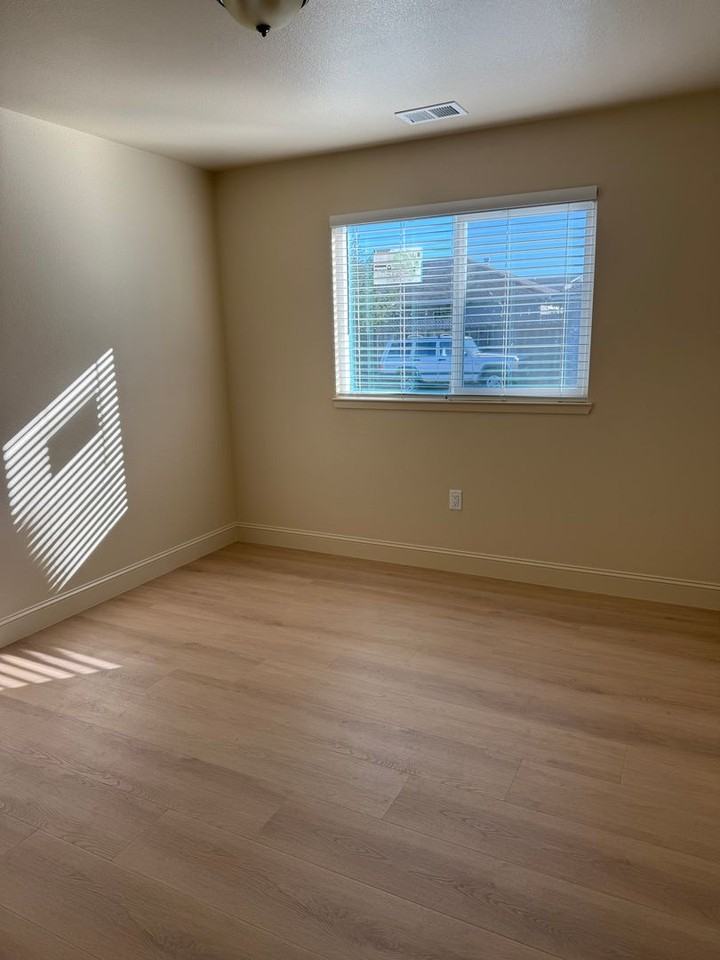 146 E Romie Ln #A - Photo 5 of 5