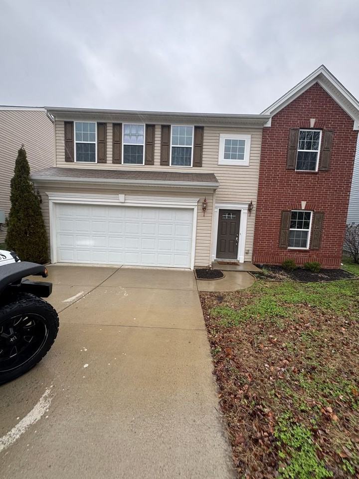 1240 Scarcroft Ln - Photo 3 of 41