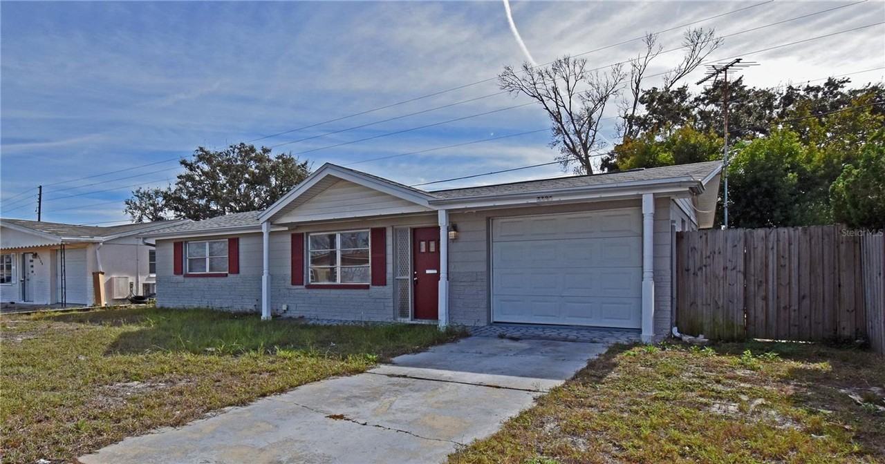 7724 Coventry Dr - Photo 2 of 24