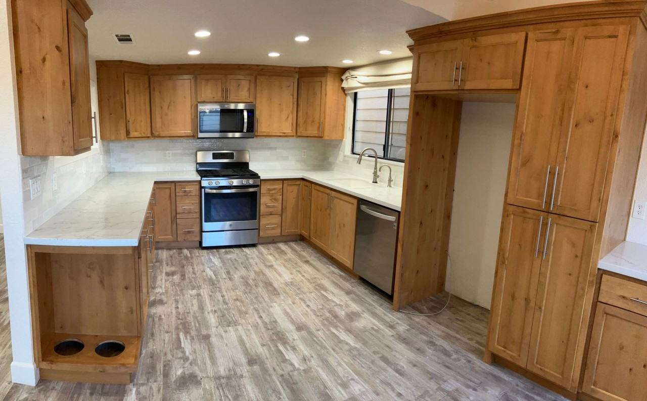 3600 Thomas More Way - Photo 6 of 18