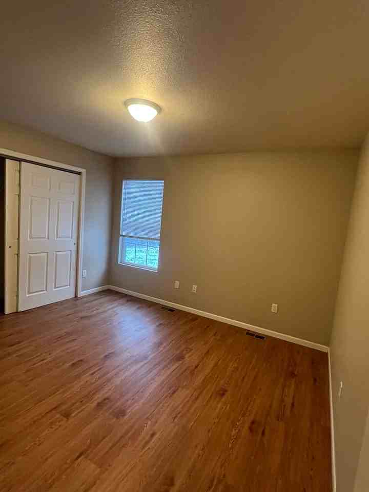 1504 1504 Ramsey #B - Photo 7 of 10