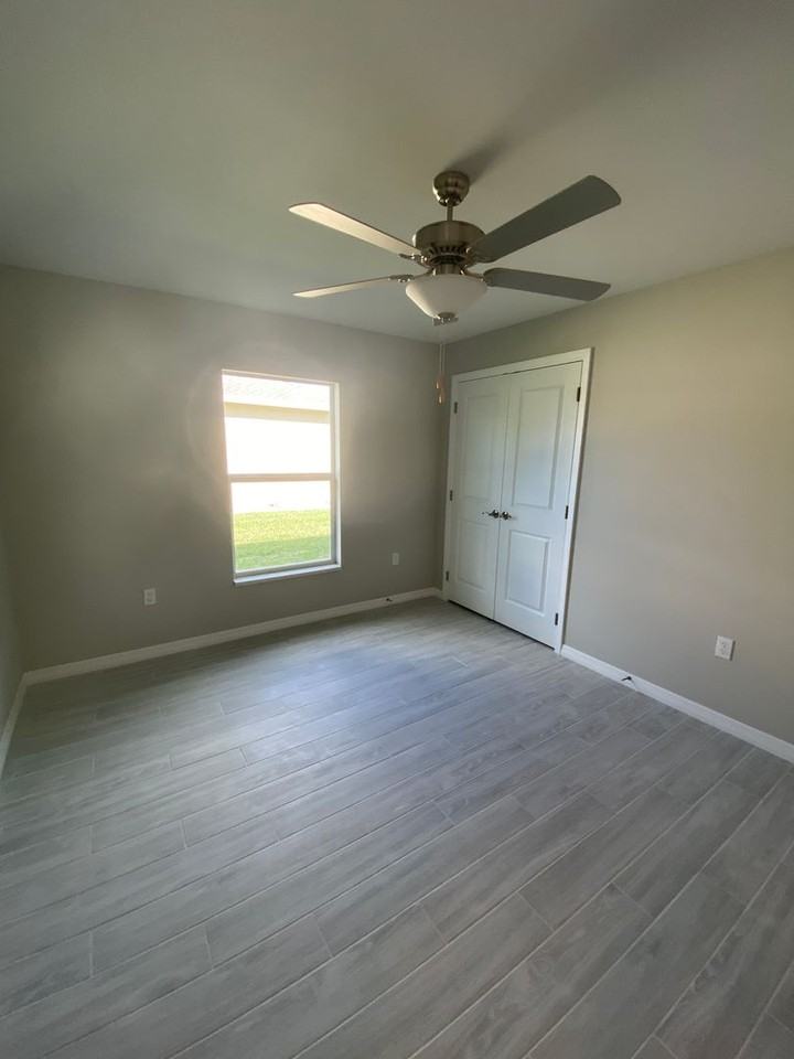 4137 Sw 8th Ct - Photo 6 of 20