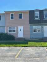 featured image of 643 W 61st St